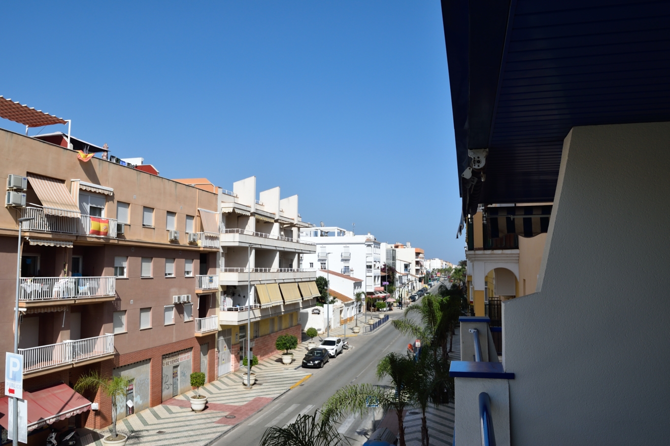 Alquiler otoño, invierno y primavera a 100 del mar.