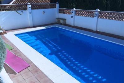 Villa te huur in Benajarafe